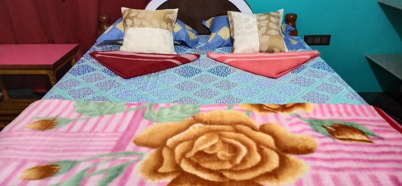 Gopi Homestay Hampi Luaran gambar