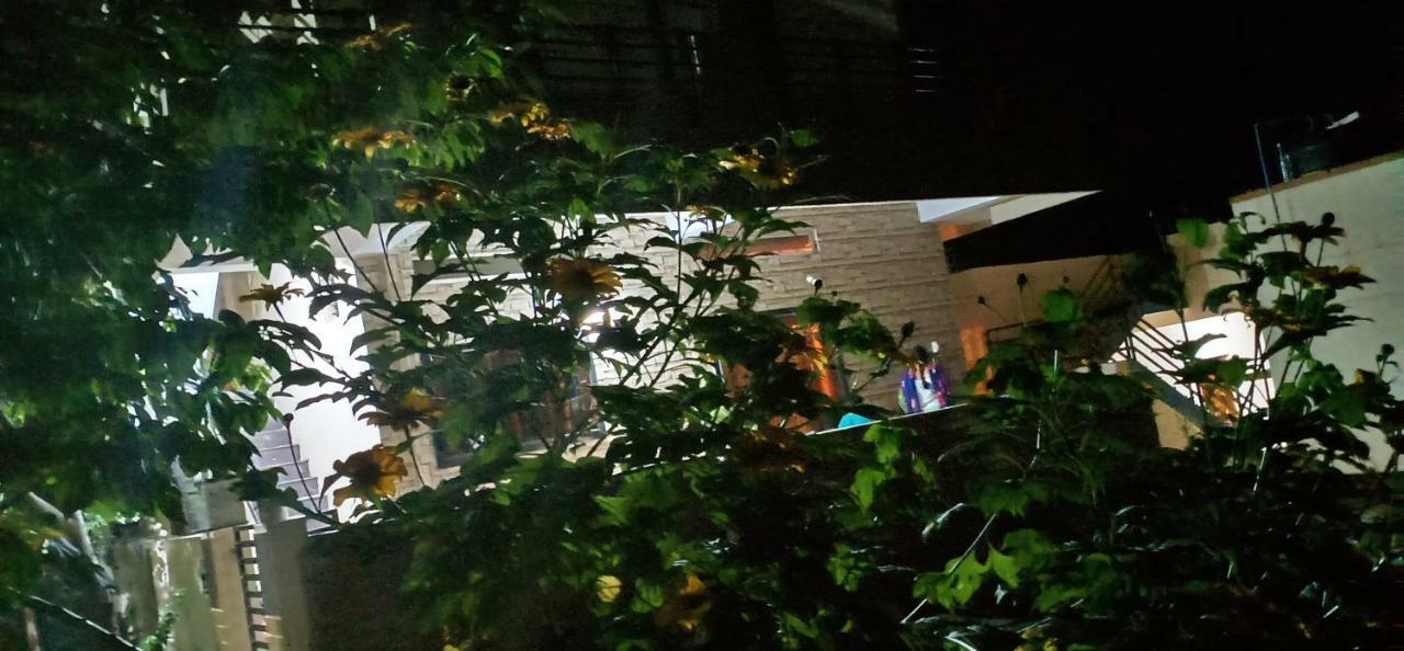 Gopi Homestay Hampi Luaran gambar